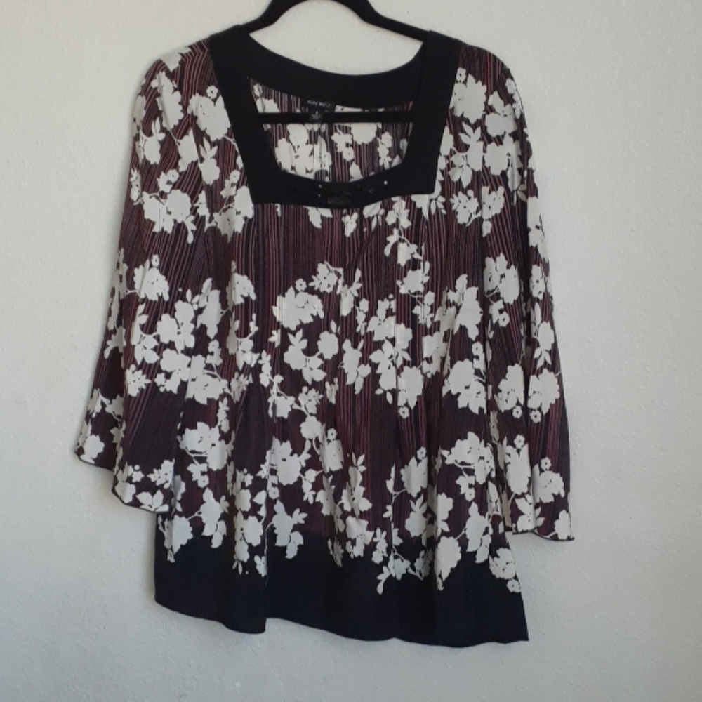 Nine West blouse size 8 black beige light burgundy